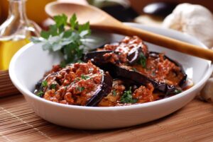 Aubergine gebacken mit Tomatensauce