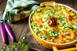 Auflauf mit Soja-Hackfleisch, Blumenkohl und Kartoffeln