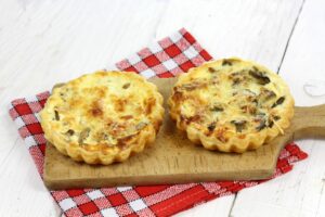 Mini-Champignon-Quiche mit Ricotta