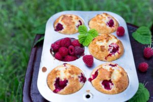 Himbeer-Muffins mit Kokos